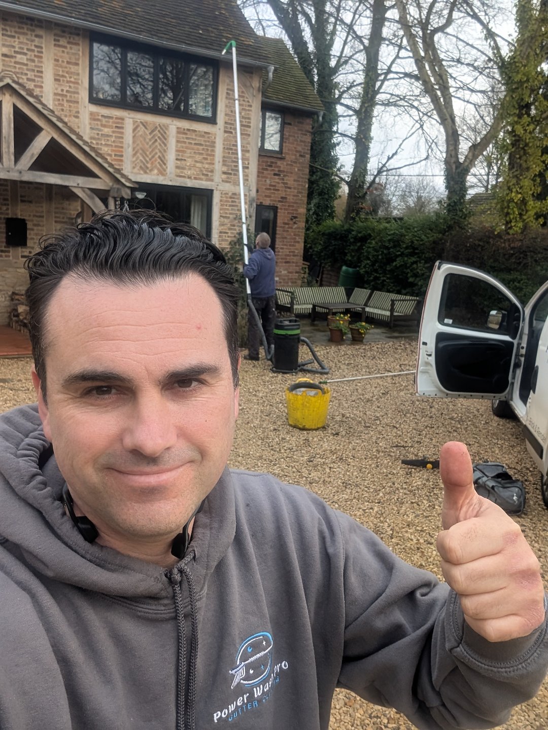 Gutter Cleaning in Beaconsfield