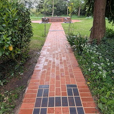 Beautiful-patio-cleaning-brick-paving-restoration-in-Thame 0