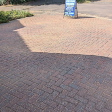 Driveway-Cleaning-in-Beaconsfield 0